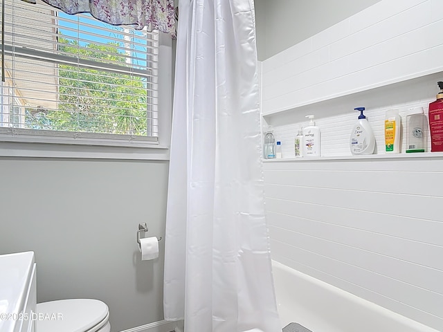 413 Frances Ter, Daytona Beach, FL 32118 - bathroom featuring shower / tub combo and vanity