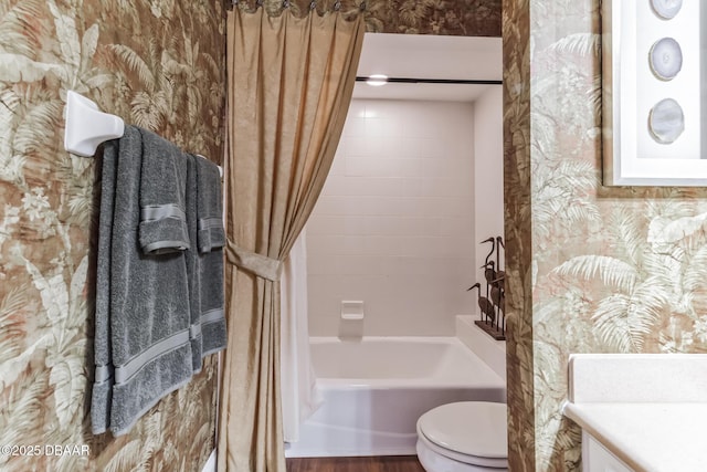 4672 Riverwalk Village Ct Unit 8203, Ponce Inlet, FL 32127 - bathroom with vanity, shower / bath combo, toilet, and wallpapered walls