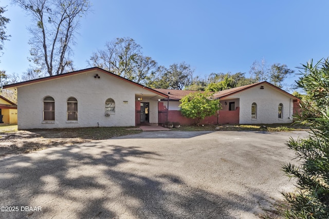 view of front of house