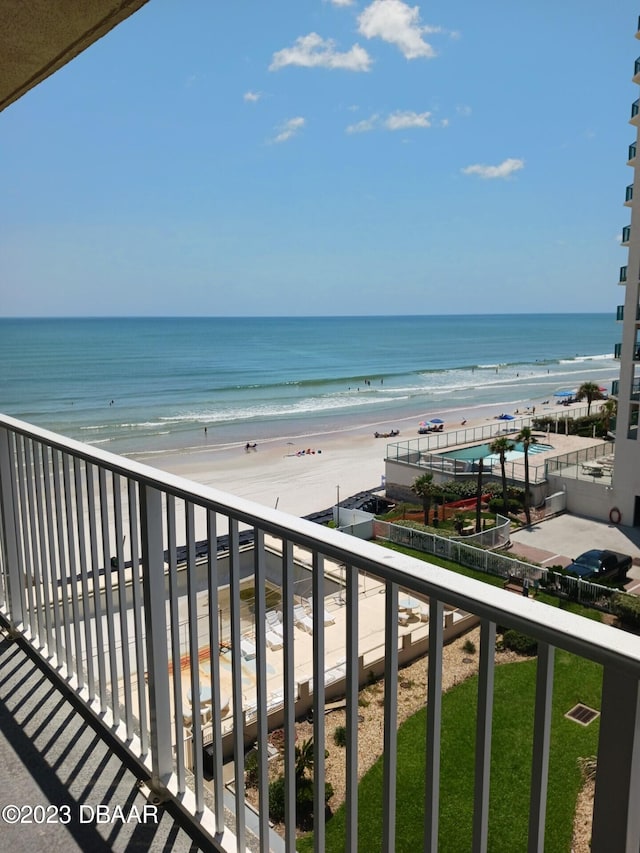 water view featuring a beach view