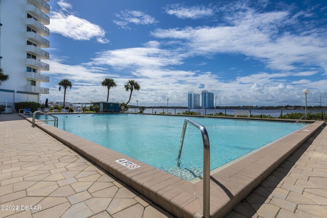 935 N Halifax Ave Unit 907, Daytona Beach, FL 32118 - view of community pool