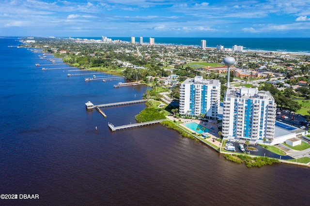 bird's eye view featuring a water view