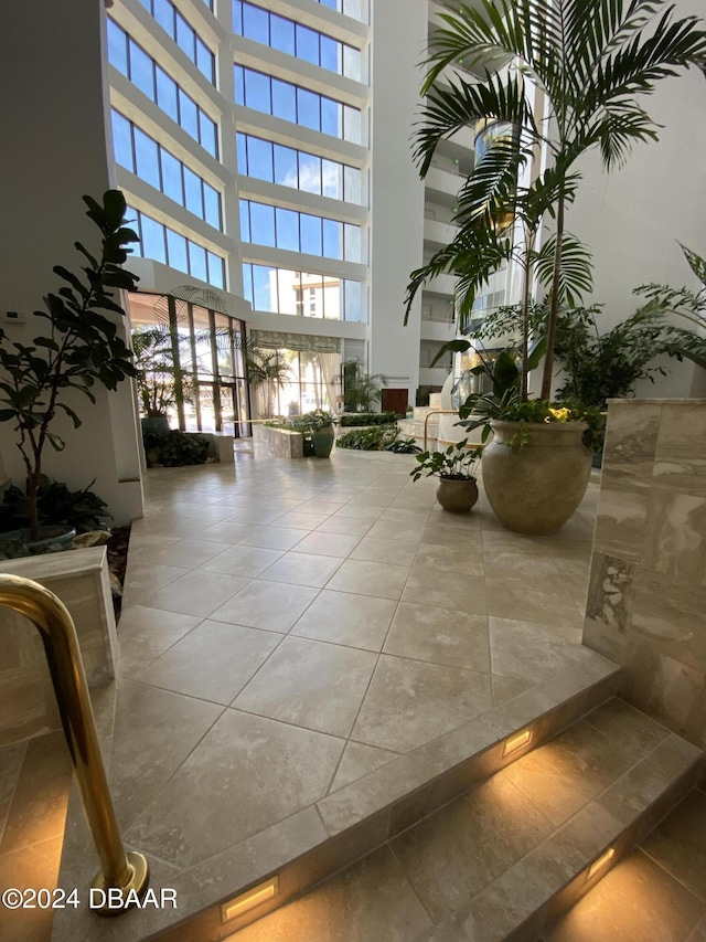 2425 S Atlantic Ave Unit 1403, Daytona Beach, FL 32118 - community lobby with a towering ceiling