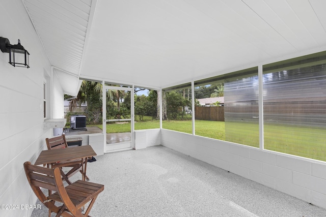 view of unfurnished sunroom