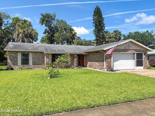 212 Wellington Dr, Daytona Beach, FL 32119 - photo 1