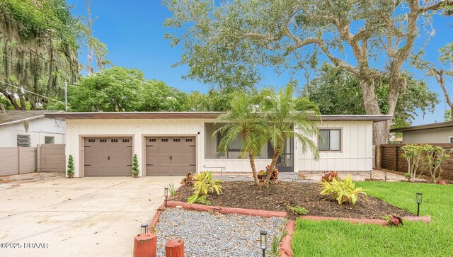 1219 Florence Ct, Holly Hill, FL 32117 - photo 1