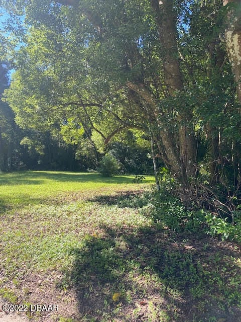 Listing photo 2 for 0 No St, Deland FL 32720