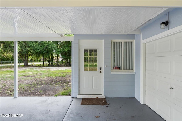 view of entrance to property