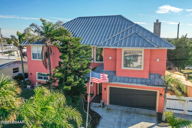 view of front facade featuring a garage