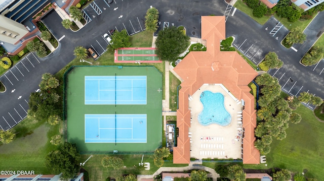 birds eye view of property