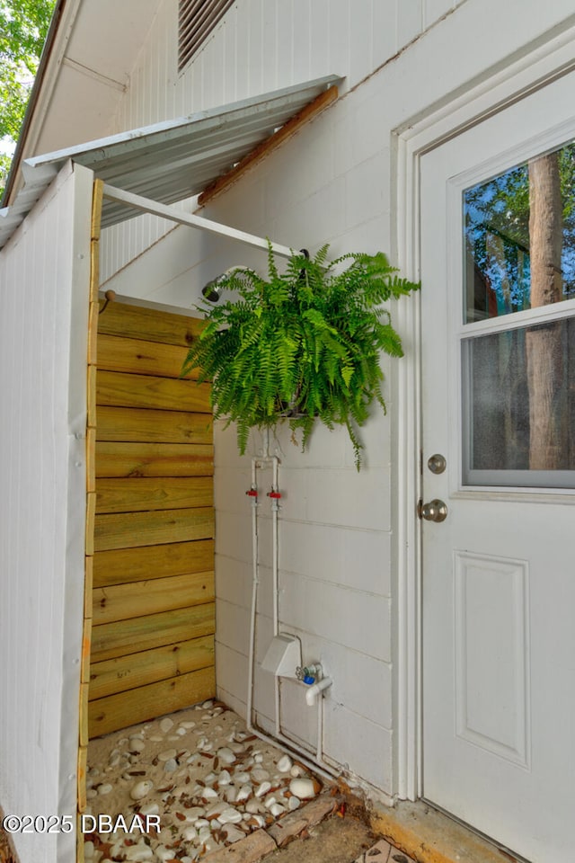 22 Cedar St, Port Orange, FL 32127 - view of doorway to property
