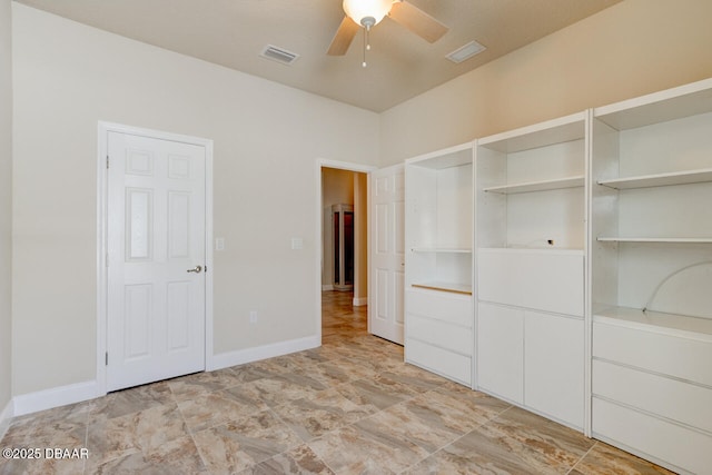 unfurnished bedroom featuring ceiling fan