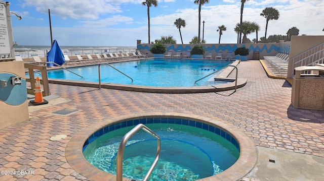 313 S Atlantic Ave Unit 413, Daytona Beach, FL 32118 - view of community pool