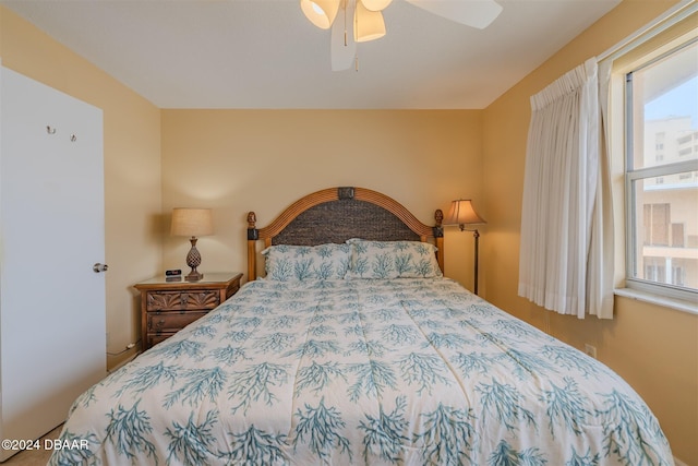 bedroom featuring ceiling fan