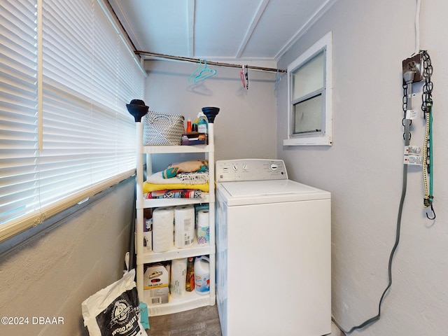 laundry room featuring washer / clothes dryer