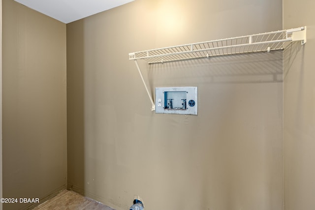 laundry room featuring hookup for a washing machine