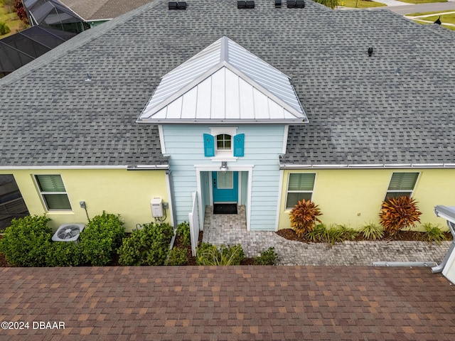 view of front of house