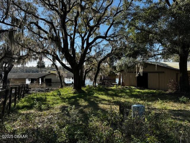 Listing photo 3 for 237 Miller Rd, Orange City FL 32763