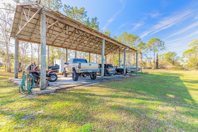 view of yard featuring a carport