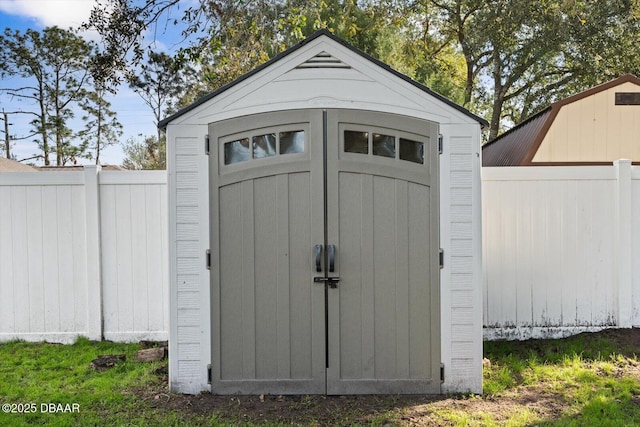 view of outbuilding