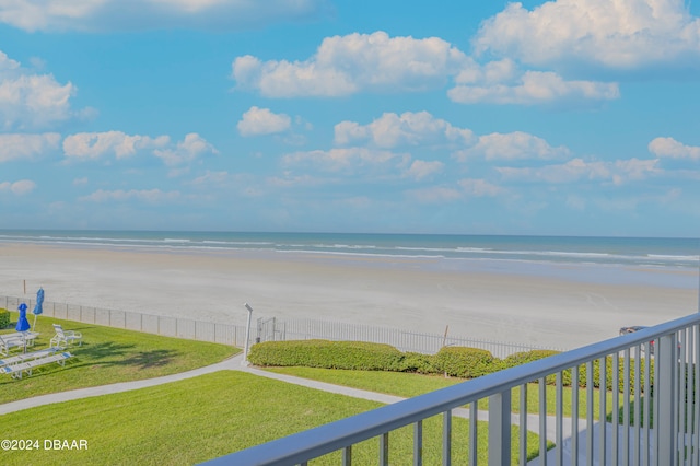 Listing photo 3 for 1111 Hill St Unit U3, New Smyrna Beach FL 32169