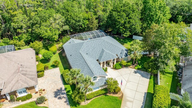 aerial view of property and surrounding area