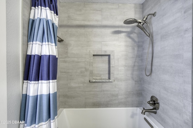 bathroom featuring shower / tub combo with curtain