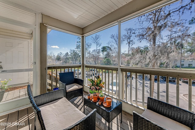 view of sunroom / solarium