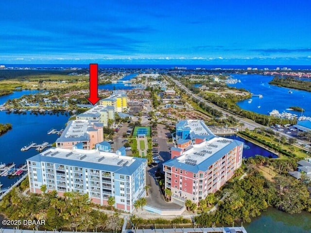 bird's eye view featuring a water view