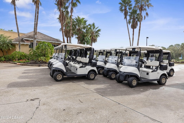 118 Pitching Wedge Dr, Daytona Beach, FL 32124 - view of car parking