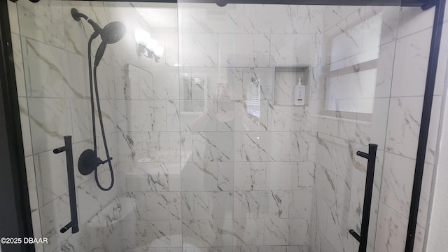 779 Aspen Dr, South Daytona, FL 32119 - full bathroom with a shower stall