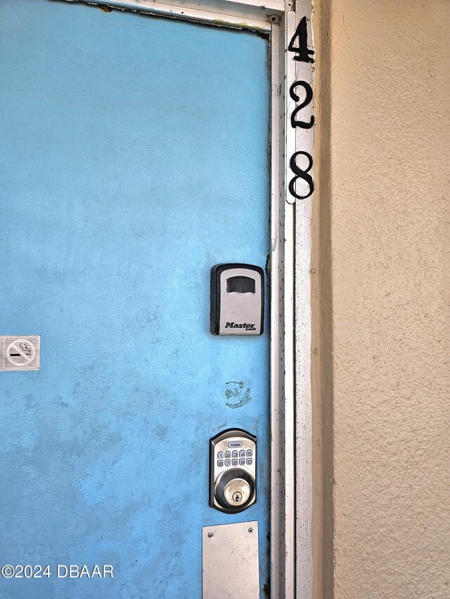details featuring stucco siding