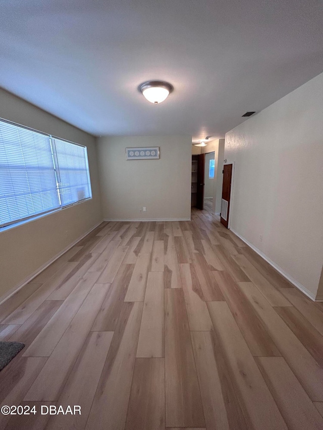 empty room featuring light hardwood / wood-style flooring