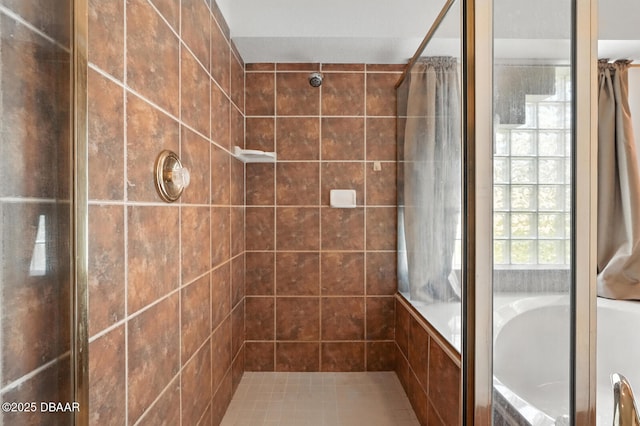 918 Brookridge Ln, Ormond Beach, FL 32174 - bathroom with tiled shower and a bath