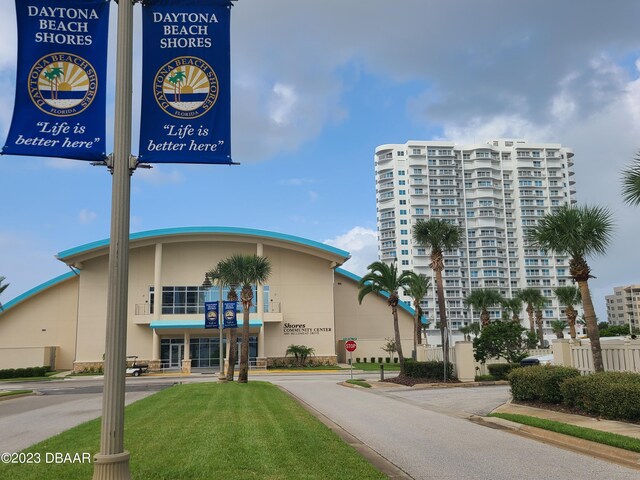 view of building exterior