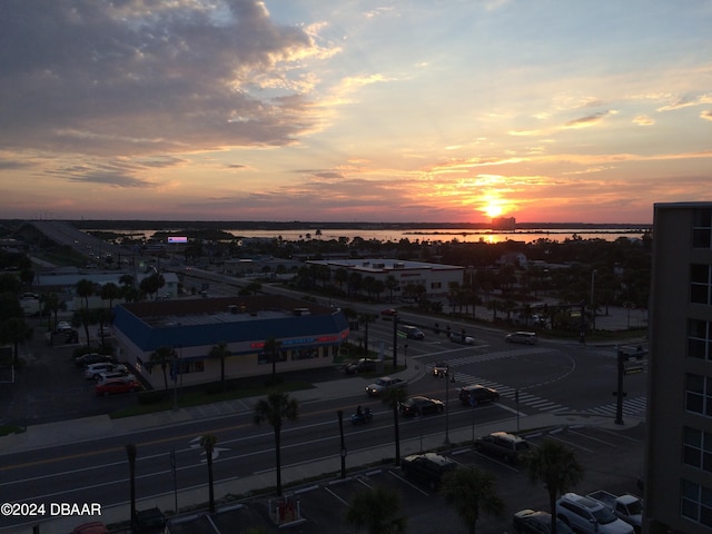 view of aerial view at dusk