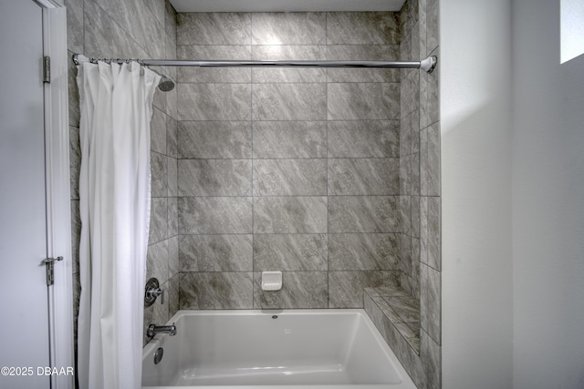 full bath featuring shower / bath combo with shower curtain