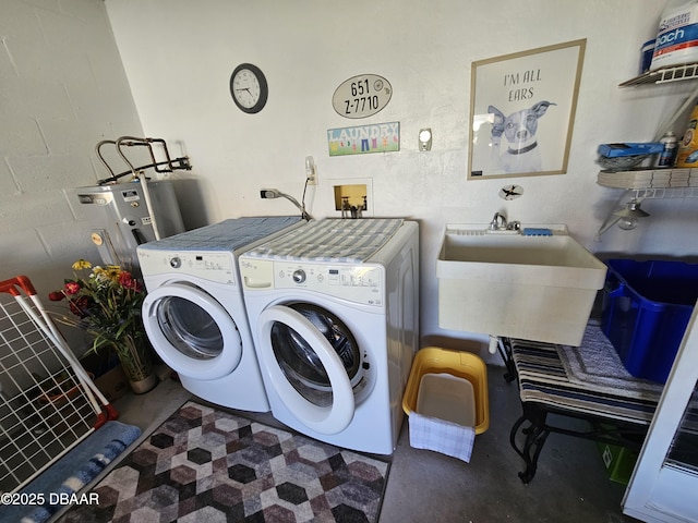 55 Chippingwood Ln, Ormond Beach, FL 32176 - laundry area featuring washer and dryer and water heater