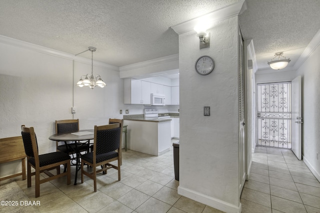 329 Wilder Blvd Unit C103, Daytona Beach, FL 32114 - dining area with ornamental molding, a textured ceiling, light tile patterned floors, a chandelier, and a textured wall