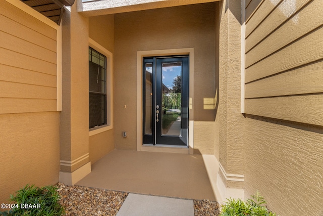 view of property entrance