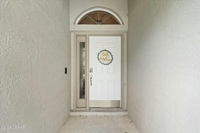 view of entrance to property