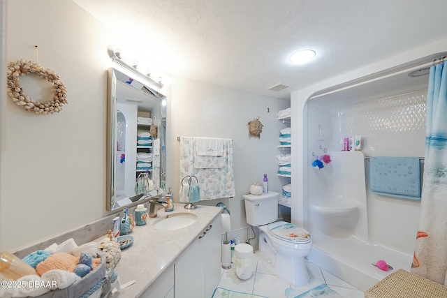 bathroom with visible vents, toilet, vanity, and a shower with curtain