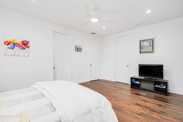 4727 Riverglen Blvd, Ponce Inlet, FL 32127 - bedroom with wood finished floors, recessed lighting, baseboards, and a ceiling fan