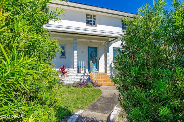 view of front of house