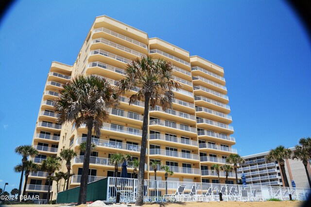 3145 S Atlantic Ave Unit 401, Daytona Beach, FL 32118 - view of building exterior