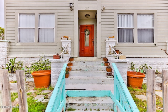 view of entrance to property