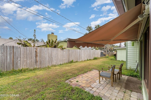 view of yard with a patio