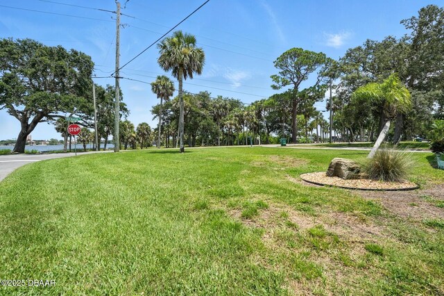 1146 Riverside Dr, Holly Hill, FL 32117 - view of garage