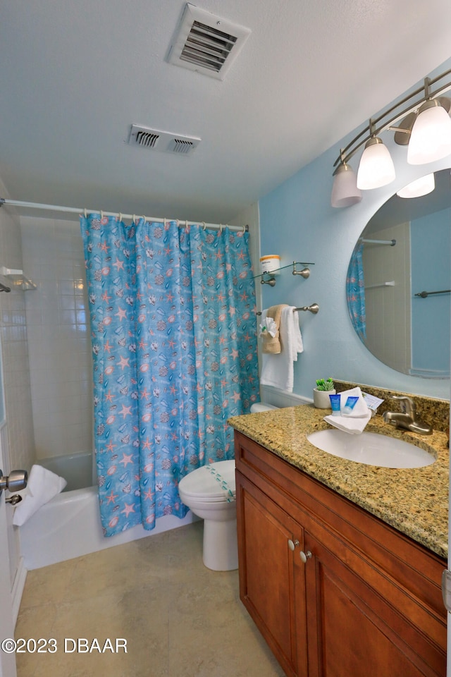 full bathroom with toilet, vanity, and shower / tub combo