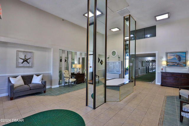 2615 S Atlantic Ave Unit 5C, Daytona Beach Shores, FL 32118 - lobby with high vaulted ceiling